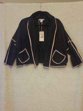 Luukaa Black Cropped Open-Front Jacket with Cream Trim